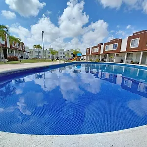 https://casa-turquesa-cancun-77518.quintano-roohotels.com