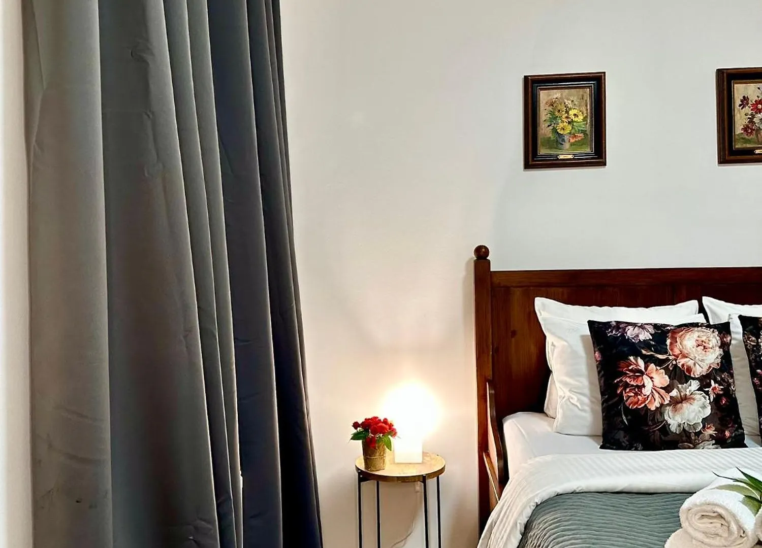 Luxury Suites Centrum By Rikas Hotels Amberes