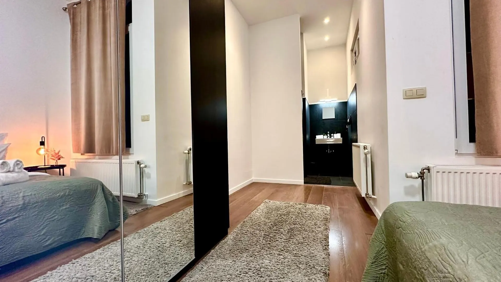 Luxury Suites Centrum By Rikas Hotels Amberes Bélgica