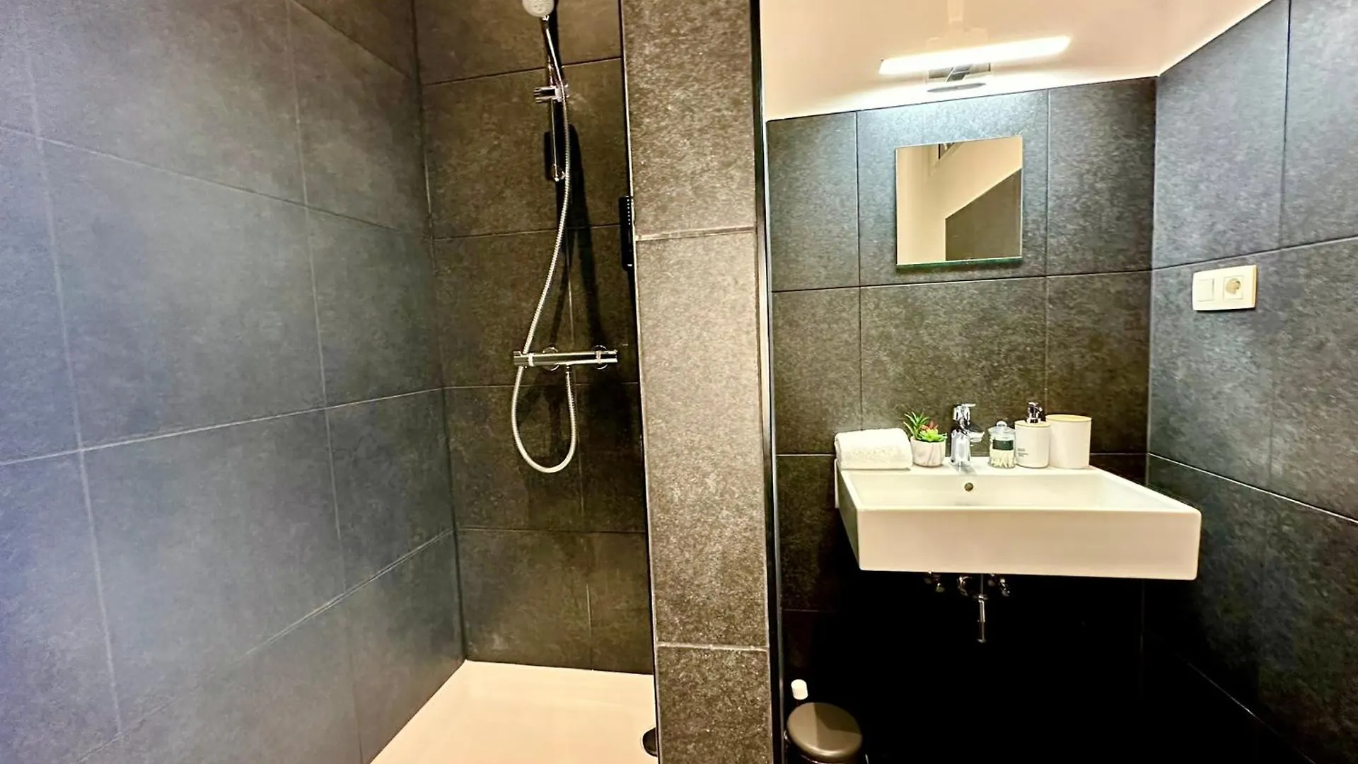 Luxury Suites Centrum By Rikas Hotels Amberes Apartamento
